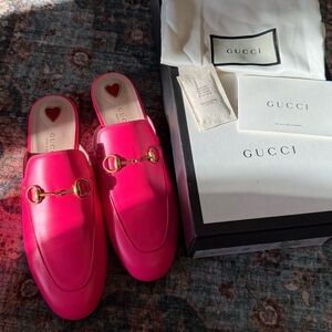 Gucci Neon Pink Leather Horsebit Mule Slides Women’s EU 38 US 7.5–8